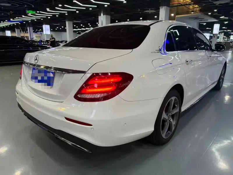 Mercedes-Benz E-Class 2019 Facelift E 300 L Sport Style — миниатюра 6