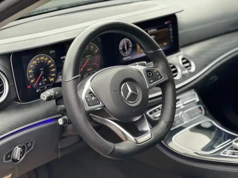 2017 Mercedes-Benz E-Class E 300 L Luxury — миниатюра 15
