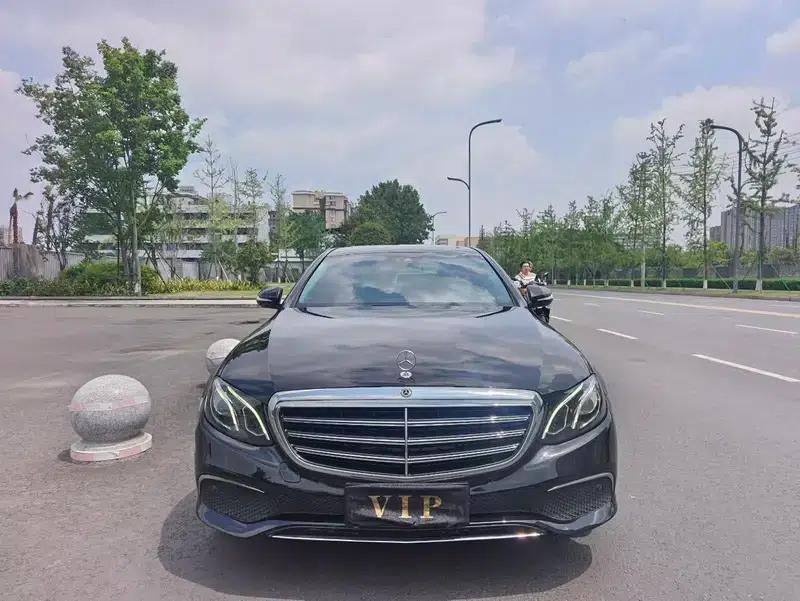 2016 Mercedes-Benz E-Class E 300 L Fashion Edition — миниатюра 2