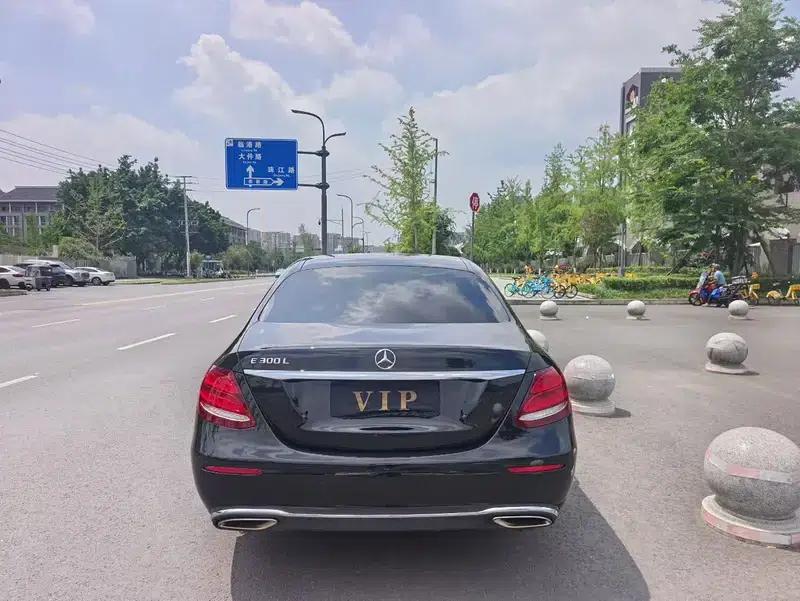 2016 Mercedes-Benz E-Class E 300 L Fashion Edition — миниатюра 5