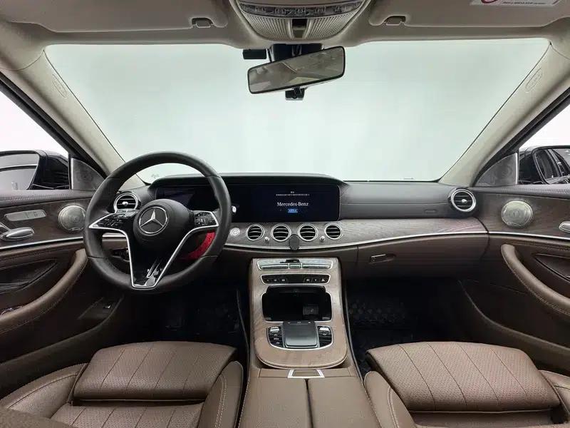 2023 Mercedes-Benz E-Class E 260 L Sedan — миниатюра 14