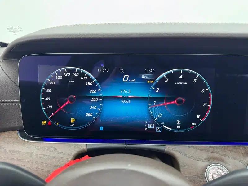 2023 Mercedes-Benz E-Class E 260 L Sedan — миниатюра 15