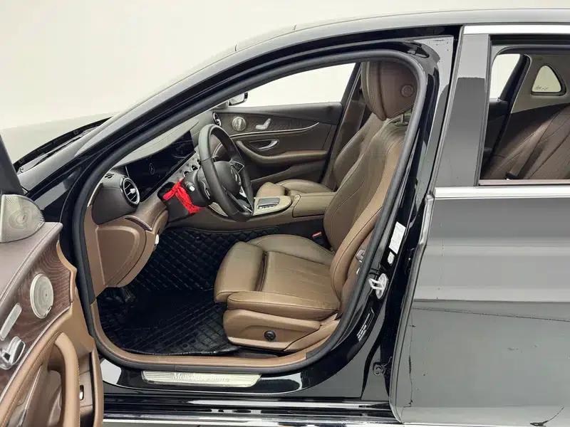 2023 Mercedes-Benz E-Class E 260 L Sedan — миниатюра 19