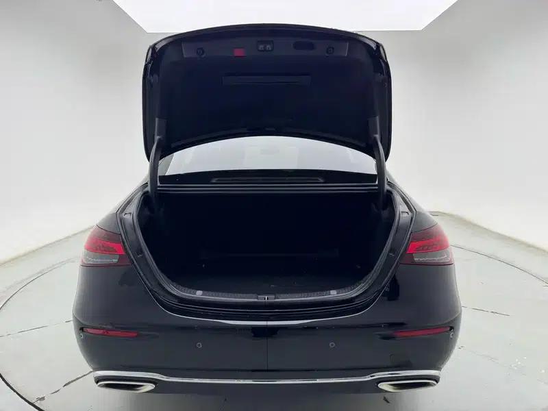 2023 Mercedes-Benz E-Class E 260 L Sedan — миниатюра 28