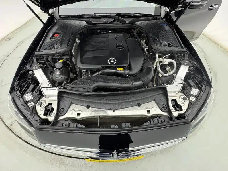 2023 Mercedes-Benz E-Class E 260 L Sedan — миниатюра 10