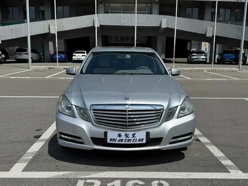 2012 Mercedes-Benz E-Class E 200 L CGI Elegance — миниатюра 2