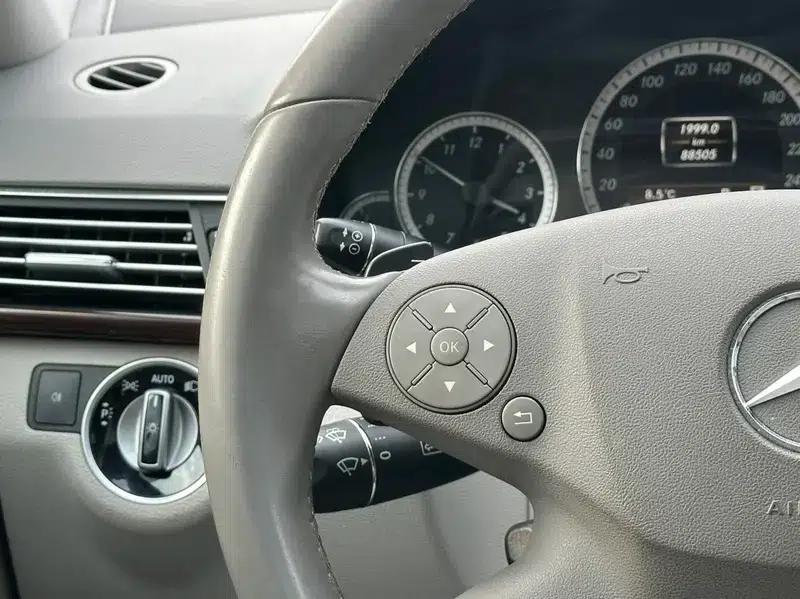 2012 Mercedes-Benz E-Class E 200 L CGI Elegance — миниатюра 21