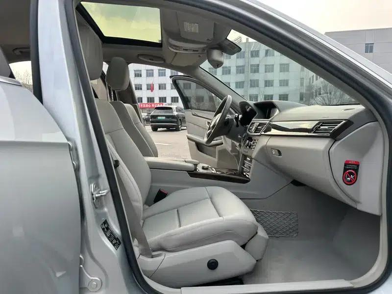 2012 Mercedes-Benz E-Class E 200 L CGI Elegance — миниатюра 25