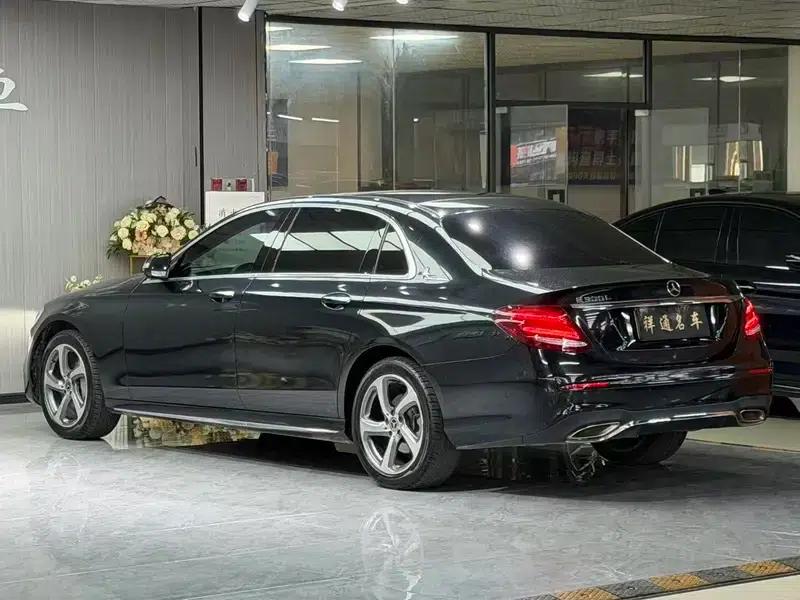 Mercedes-Benz E-Class 2018 Facelift E 300 L Sport Style — миниатюра 4