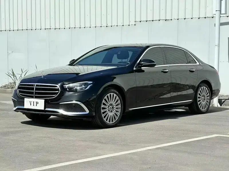 2023 Mercedes-Benz E-Class E 300 L Luxury Sedan — миниатюра 1