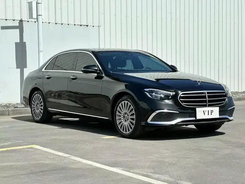 2023 Mercedes-Benz E-Class E 300 L Luxury Sedan — миниатюра 3