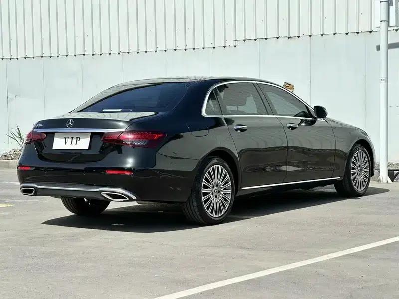 2023 Mercedes-Benz E-Class E 300 L Luxury Sedan — миниатюра 6