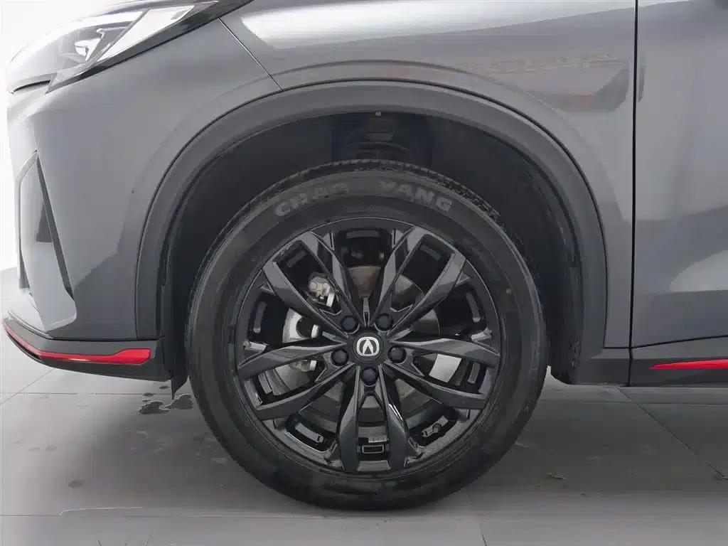 Changan X5 PLUS 2025 1.5T DCT Super Edition — миниатюра 17