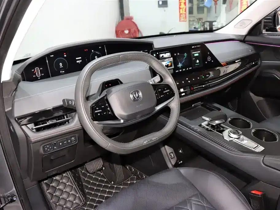Changan UNI-K Smart Electric iDD 2022 Blue Whale iDD 130km 1.5T Premium Edition — миниатюра 10