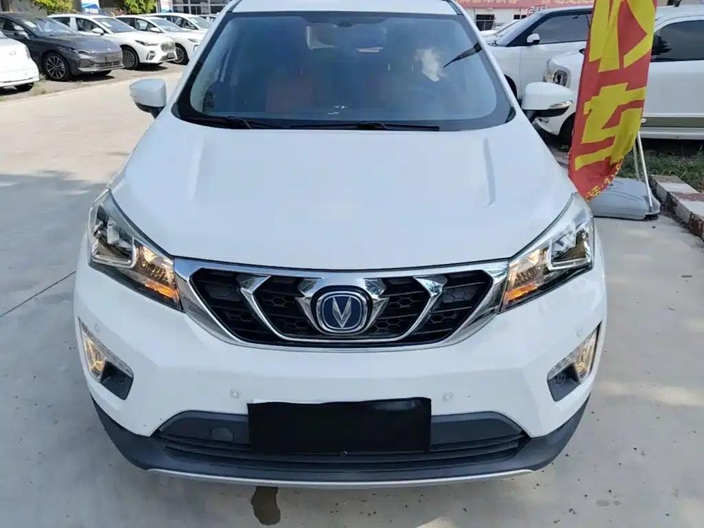 Changan CS15 2016 1.5L Manual Fashion Edition — миниатюра 3