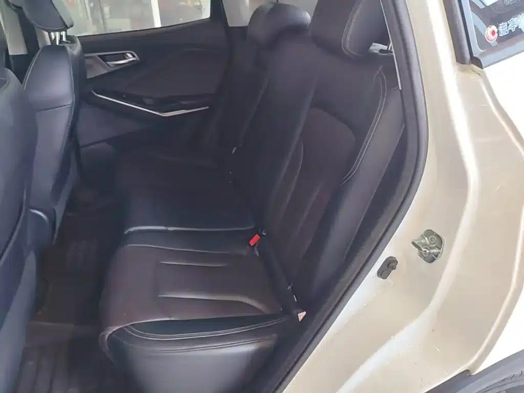 Changan CS15 2019 1.5L Automatic Entry-Level Model (National V Emission Standard) — миниатюра 17