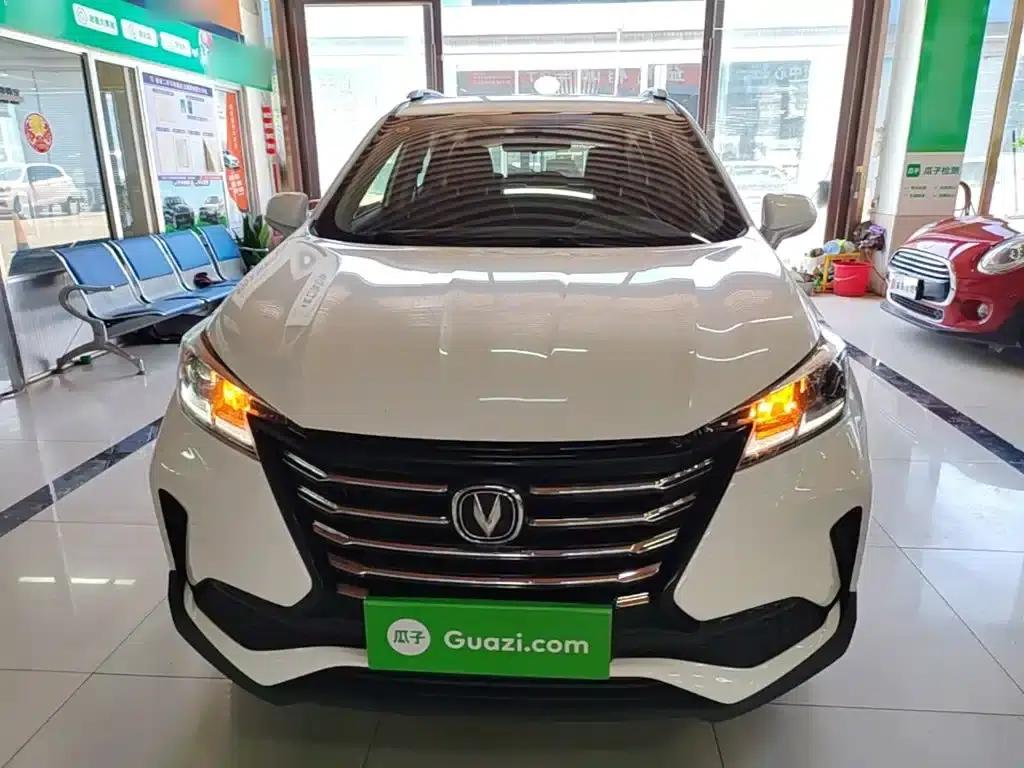 Changan CS15 2019 1.5L Automatic Entry-Level Model (National V Emission Standard) — миниатюра 3