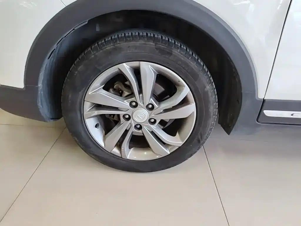 Changan CS15 2019 1.5L Automatic Entry-Level Model (National V Emission Standard) — миниатюра 23
