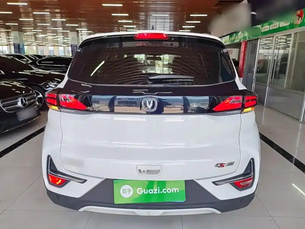 Changan CS15 2019 1.5L Automatic Entry-Level Model (National V Emission Standard) — миниатюра 6