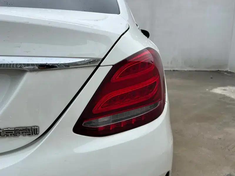 2016 Mercedes-Benz C-Class C 200 L Sport — миниатюра 8