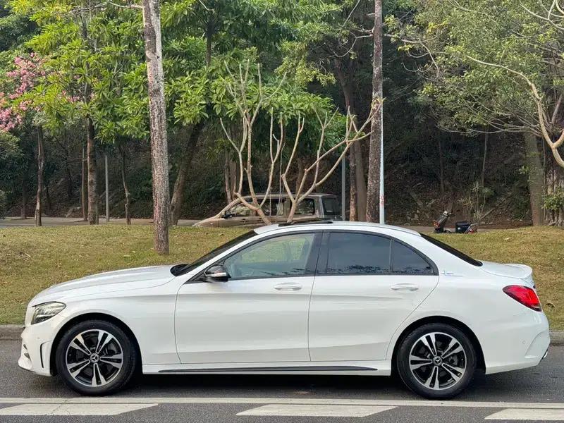 2019 Mercedes-Benz C-Class C 260 Sport Edition — миниатюра 3