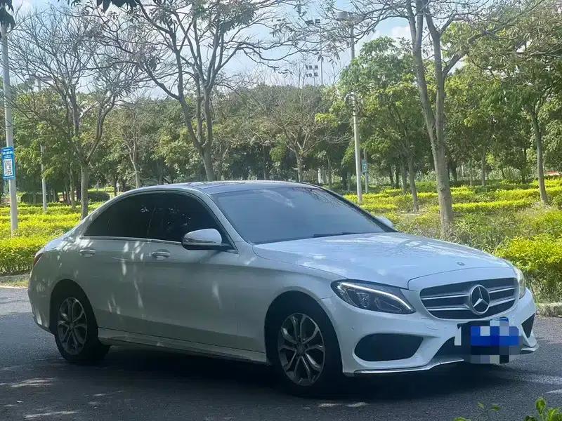 2015 Mercedes-Benz C-Class C 200 L Sport — миниатюра 3