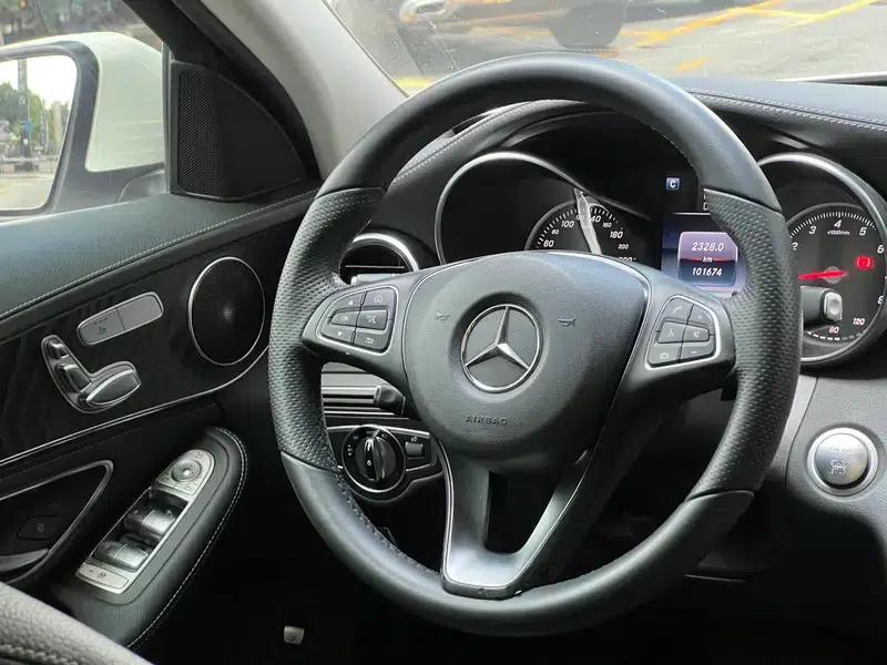 2016 Mercedes-Benz C-Class C 200 L Sport — миниатюра 16