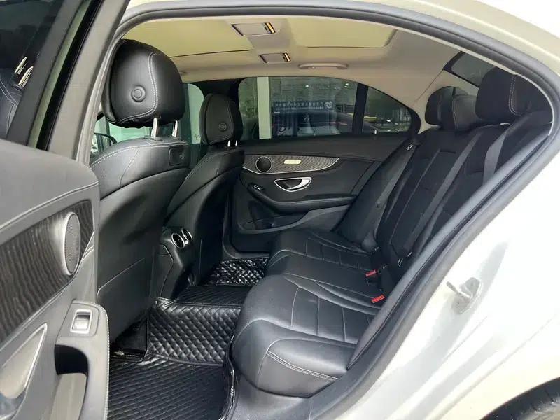 2016 Mercedes-Benz C-Class C 200 L Sport — миниатюра 20