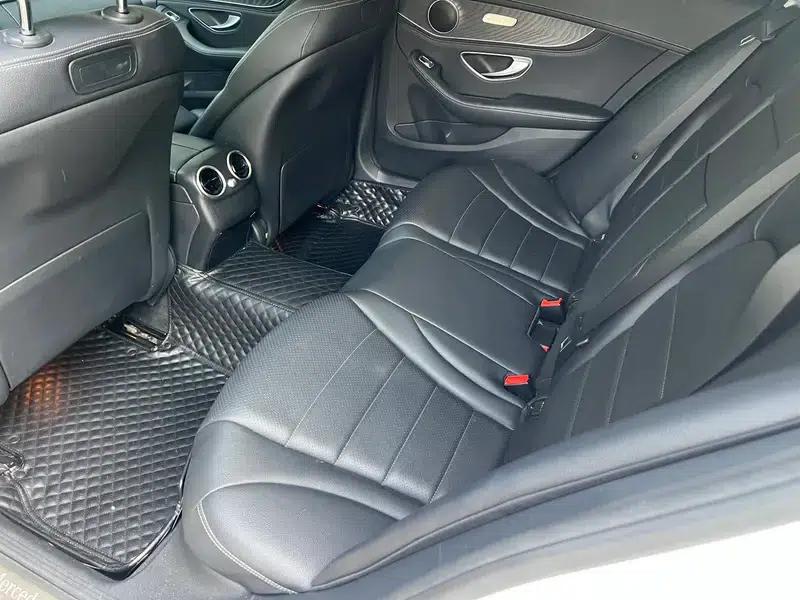 2016 Mercedes-Benz C-Class C 200 L Sport — миниатюра 24