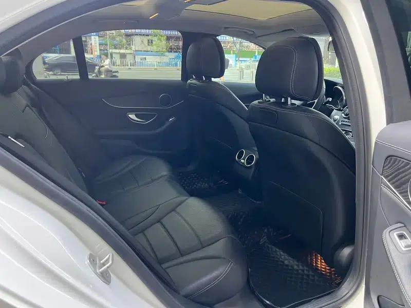 2016 Mercedes-Benz C-Class C 200 L Sport — миниатюра 9