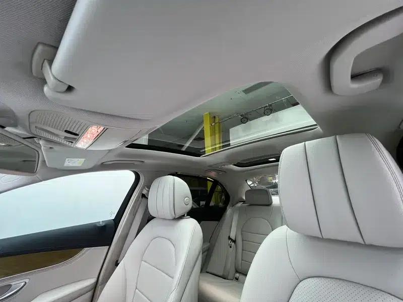 2015 Mercedes-Benz C-Class C 200 L — миниатюра 19