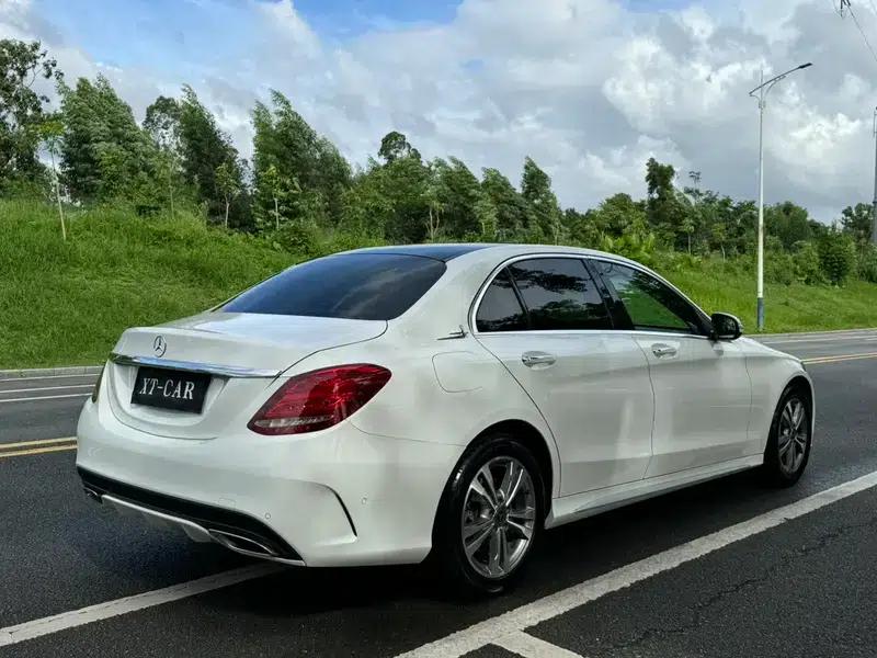 2018 Mercedes-Benz C-Class C 200 L Sport Edition — миниатюра 7