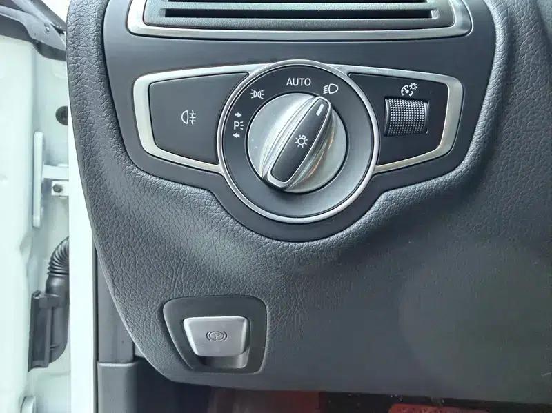 Mercedes-Benz C-Class 2021 C 200 L Fashion Sport Edition — миниатюра 9