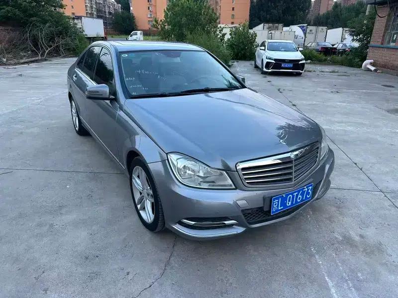Mercedes-Benz C-Class 2013 C 260 CGI Fashion Model — миниатюра 3