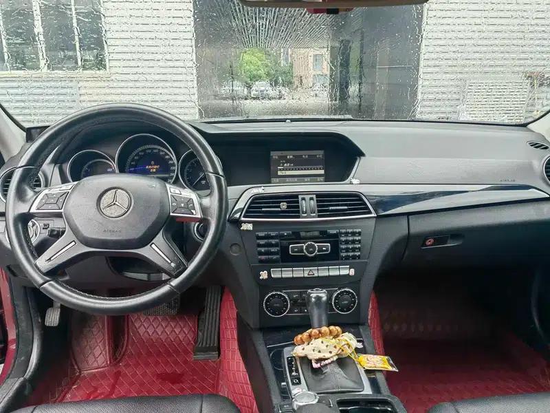 Mercedes-Benz C-Class 2013 C 180 CGI Classic — миниатюра 9