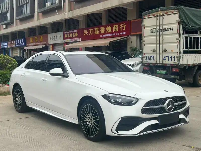 2023 Mercedes-Benz C-Class C 200 L Sport Edition — миниатюра 3