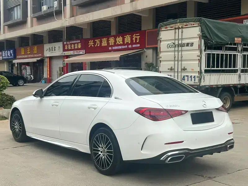 2023 Mercedes-Benz C-Class C 200 L Sport Edition — миниатюра 4