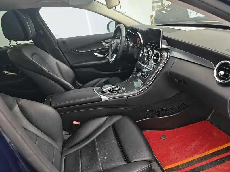 2015 Mercedes-Benz C-Class C 200 L Sport — миниатюра 10