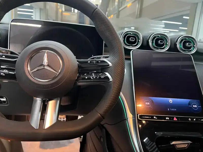Mercedes-Benz C-Class 2023 Facelift C 260 L Sport Edition — миниатюра 9