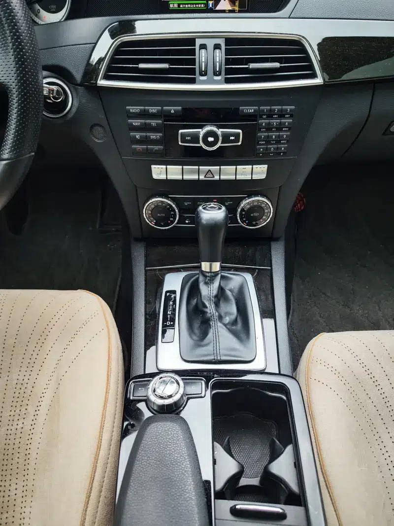 Mercedes-Benz C-Class 2013 C 260 CGI Fashion Model — миниатюра 9