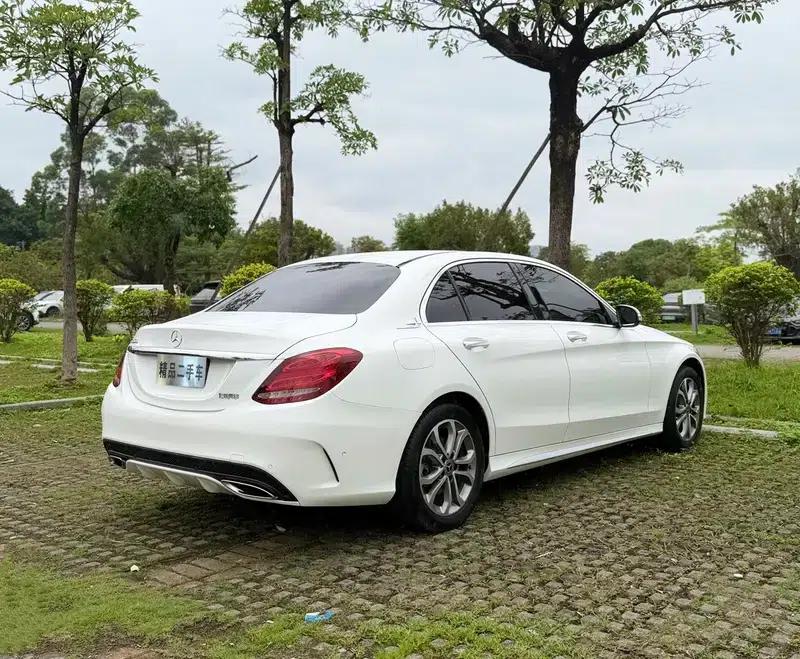 2016 Mercedes-Benz C-Class C 180 L Sport — миниатюра 6