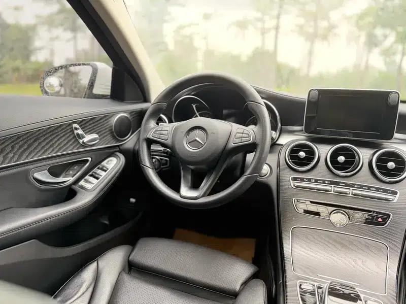 2016 Mercedes-Benz C-Class C 180 L Sport — миниатюра 10