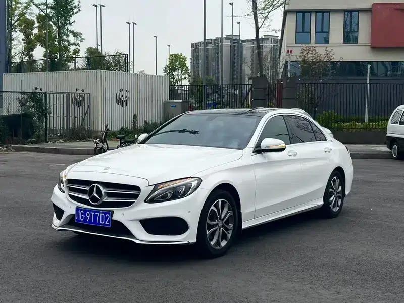 Mercedes-Benz C-Class 2015 Facelift C 200 L Sport — миниатюра 1