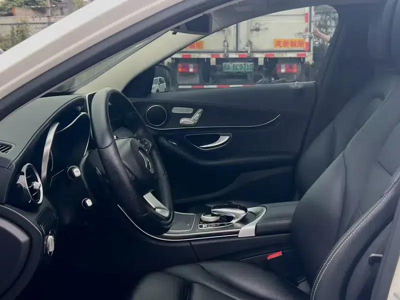 Mercedes-Benz C-Class 2015 Facelift C 200 L Sport — миниатюра 15