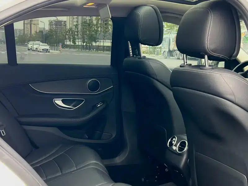 Mercedes-Benz C-Class 2015 Facelift C 200 L Sport — миниатюра 16