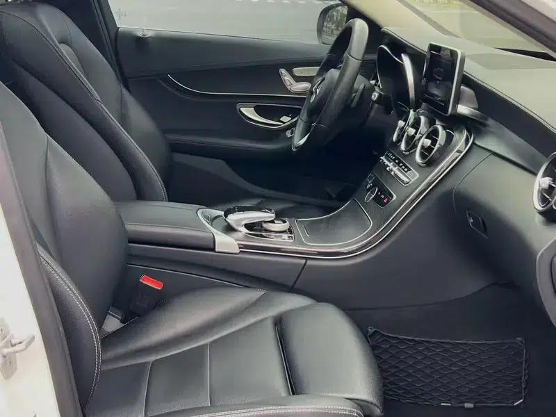 Mercedes-Benz C-Class 2015 Facelift C 200 L Sport — миниатюра 17