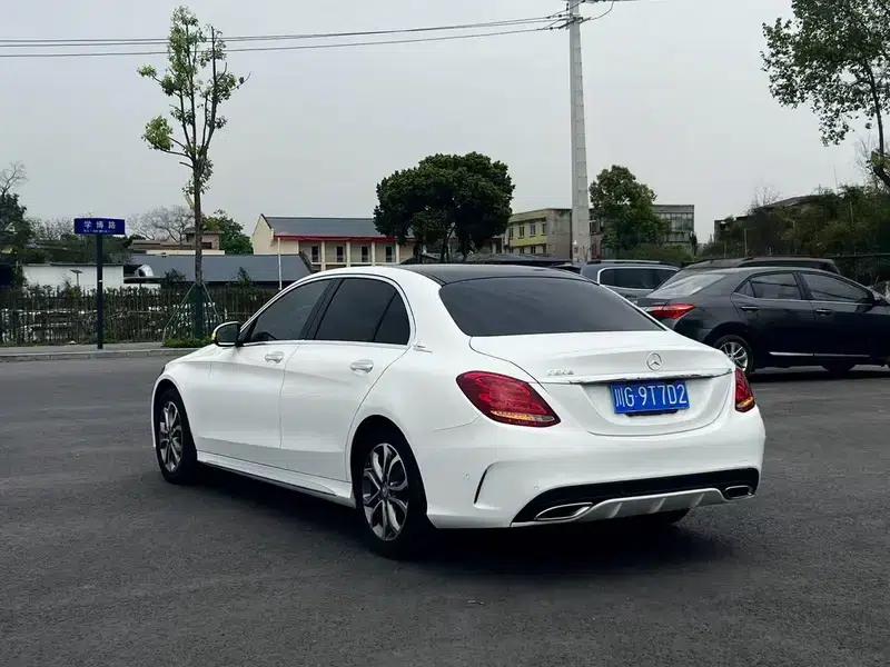 Mercedes-Benz C-Class 2015 Facelift C 200 L Sport — миниатюра 5
