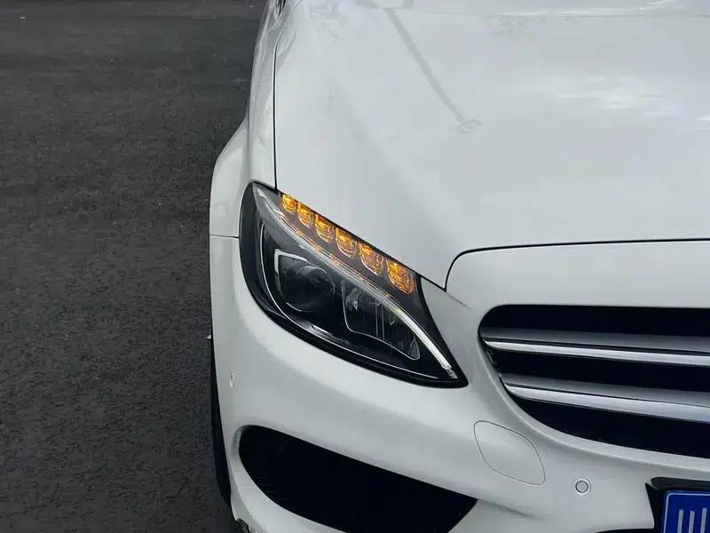 Mercedes-Benz C-Class 2015 Facelift C 200 L Sport — миниатюра 8