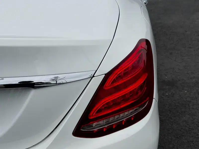 Mercedes-Benz C-Class 2015 Facelift C 200 L Sport — миниатюра 9