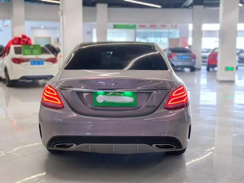 2016 Mercedes-Benz C-Class C 200 L Sport — миниатюра 4